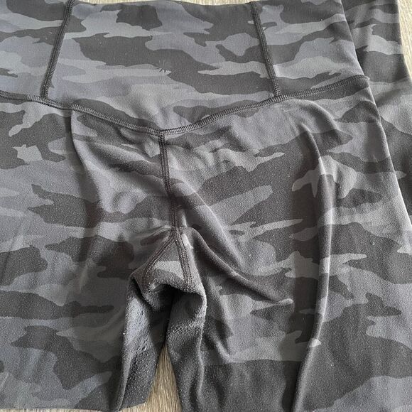 Athleta Elation Camo 7/8 Tight Grey 531310 - Size: Medium - Picture 11 of 12